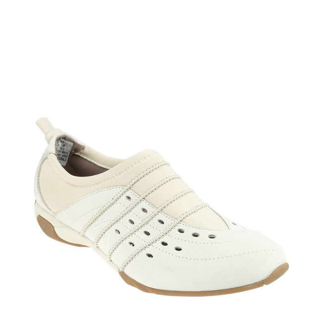 Slip On Energize In Off White Nubuck