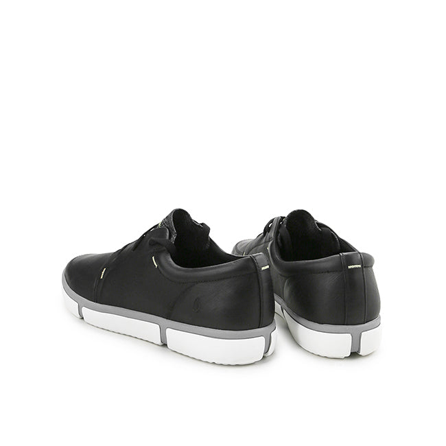 Briggs Pt Oxford In Black Leather