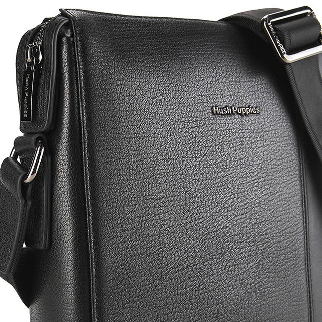 Kingston Sling Bag In Black