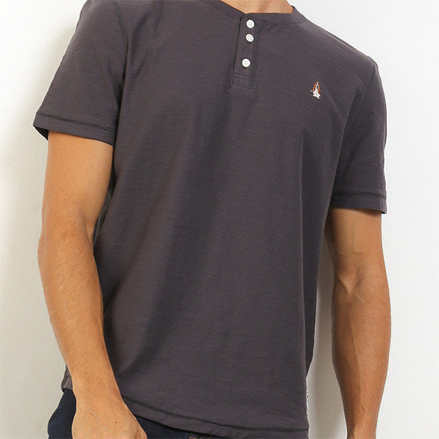 Knapp In Grey