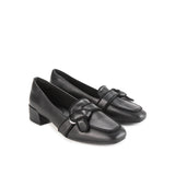 Kelsey Keys In Black