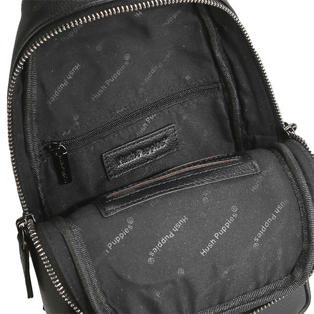 Issac Chest Bag In Black