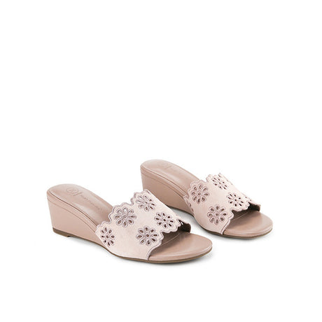 Marion Amber Slip On In Taupe
