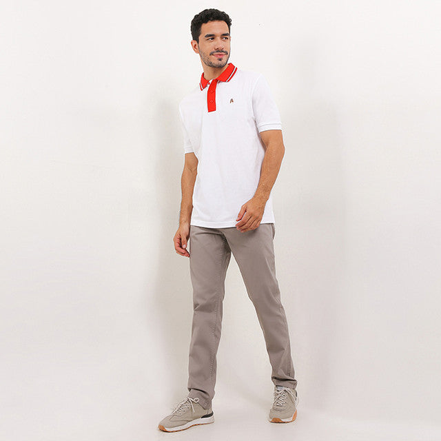 Jelt In White