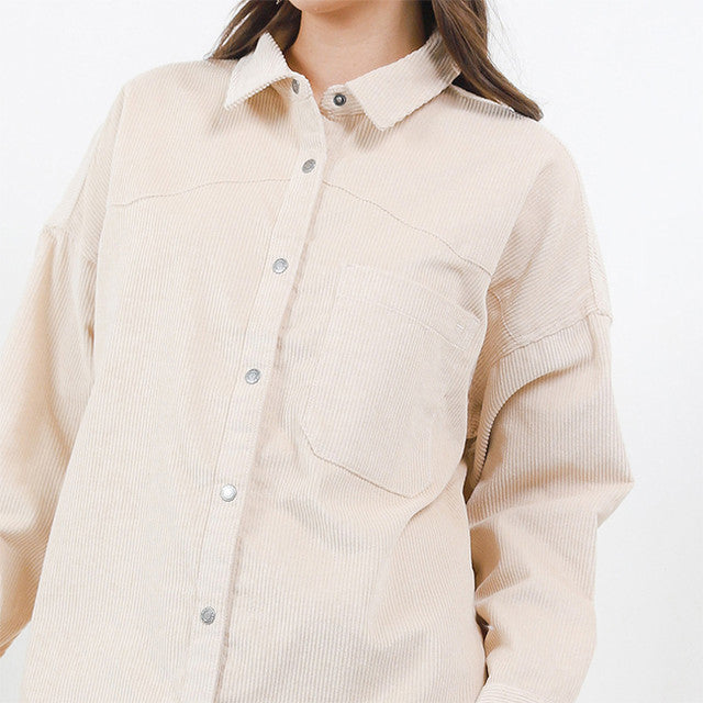 Anssi In Beige