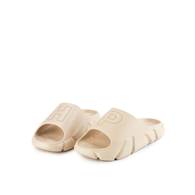 Claine Slide In Beige