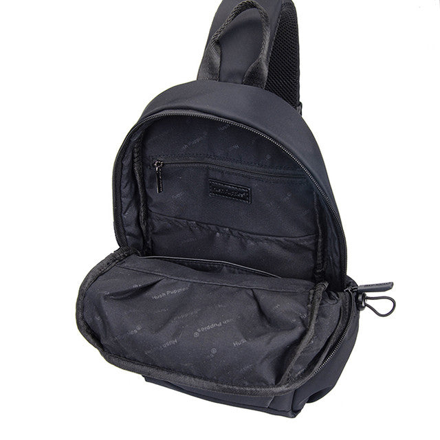 King Chest Bag In Black
