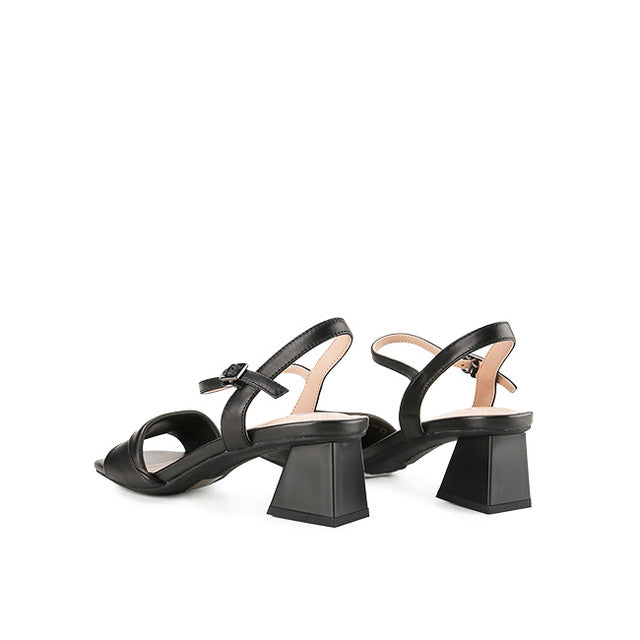 Heels Yuriko In Black