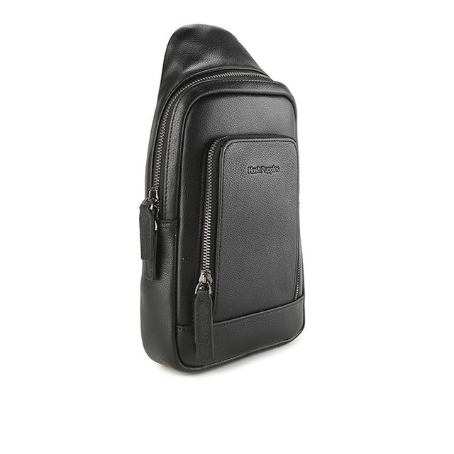 Issac Chest Bag In Black