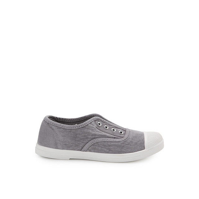 Lorena In Grey