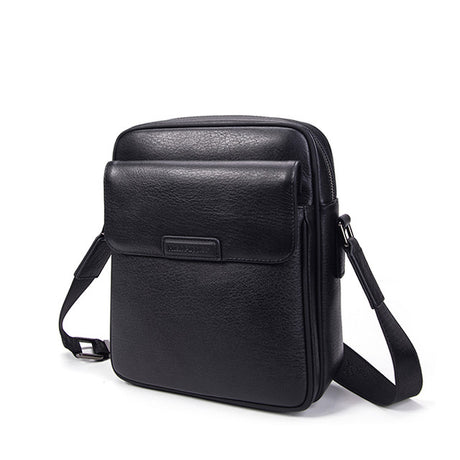Morrie Sling Bag In Black