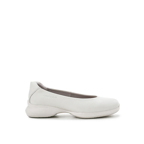 Flats Alexis In White