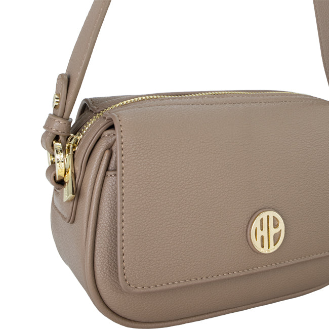 Vantella Shoulder (S) In Camel