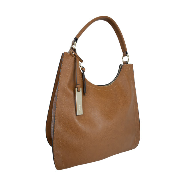 Issaya Hobo (S) In Camel