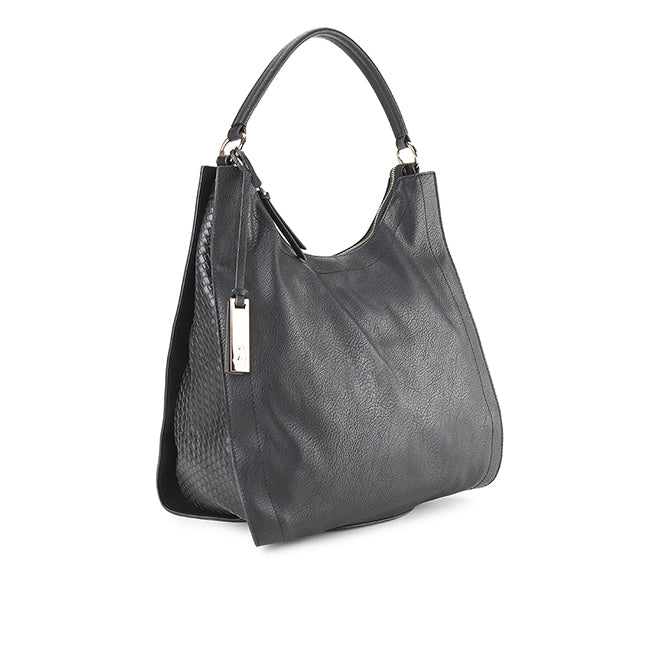 Issaya Hobo (M) In Black