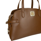 Elsie Satchel (M) In Camel