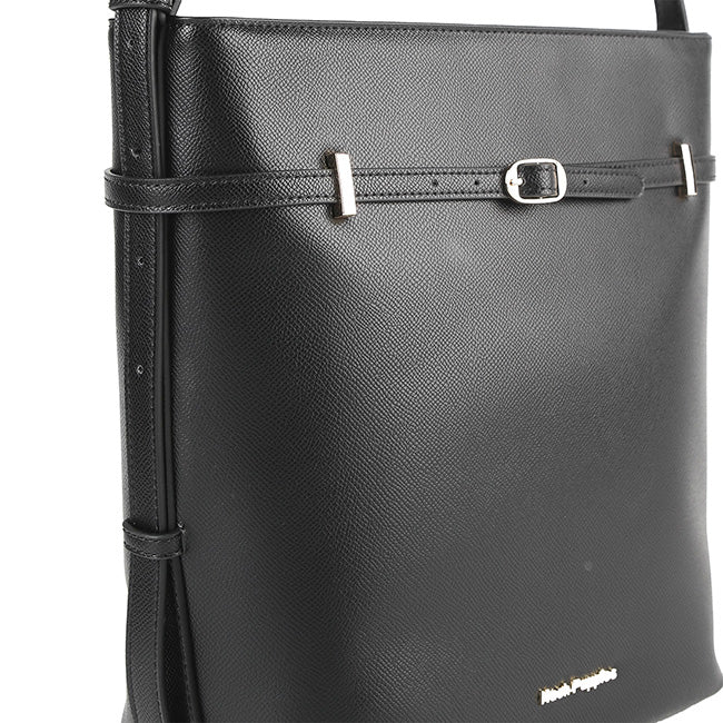 Bertina Bucket