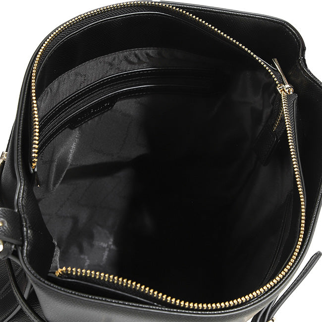 Bertina Bucket