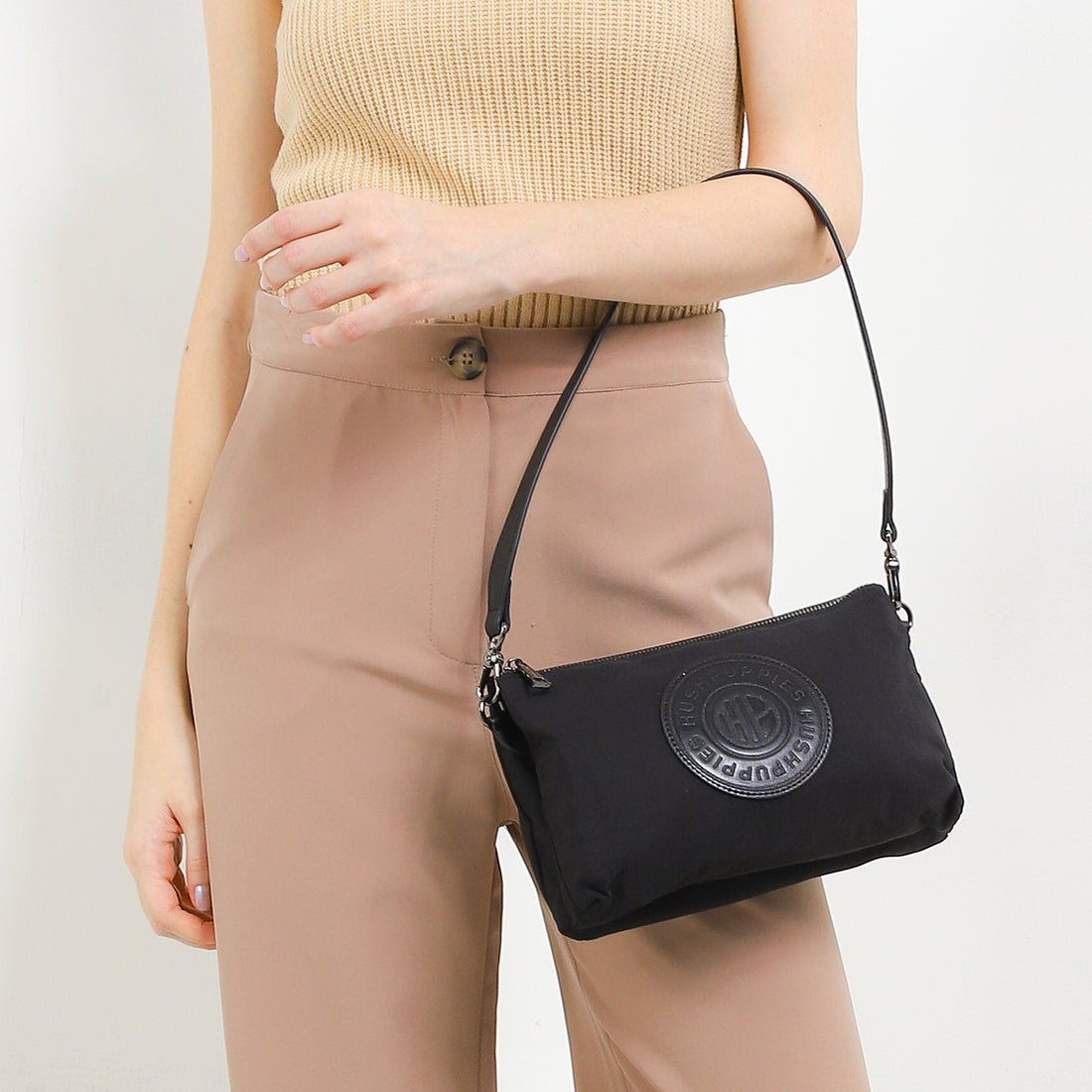 Hush Puppies Tas Wanita Shoulder Bag Pipera Shoulder In Black