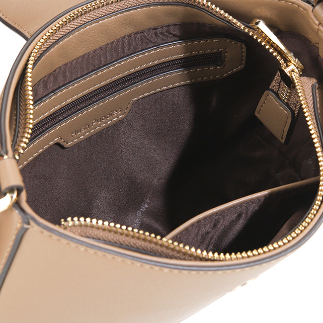 Everly Shoulder In Taupe