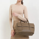Hailey Satchel (M) In Taupe