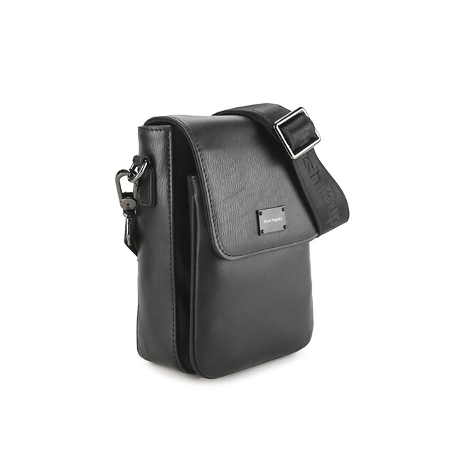 Ivan Sling Bag In Black