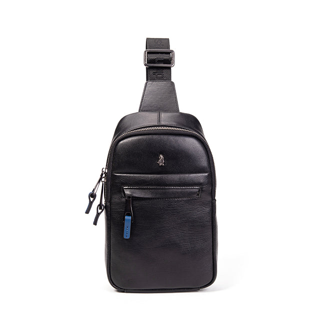 Maui Chest Bag In Black