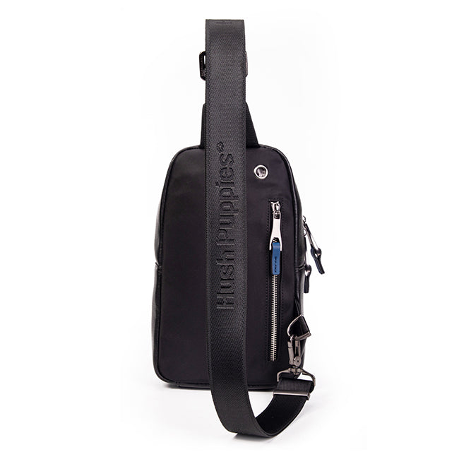 Maui Chest Bag In Black