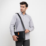 Anthony Messenger Bag In Black