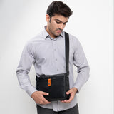 Anthony Messenger Bag In Black