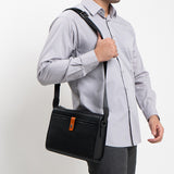 Anthony Messenger Bag In Black