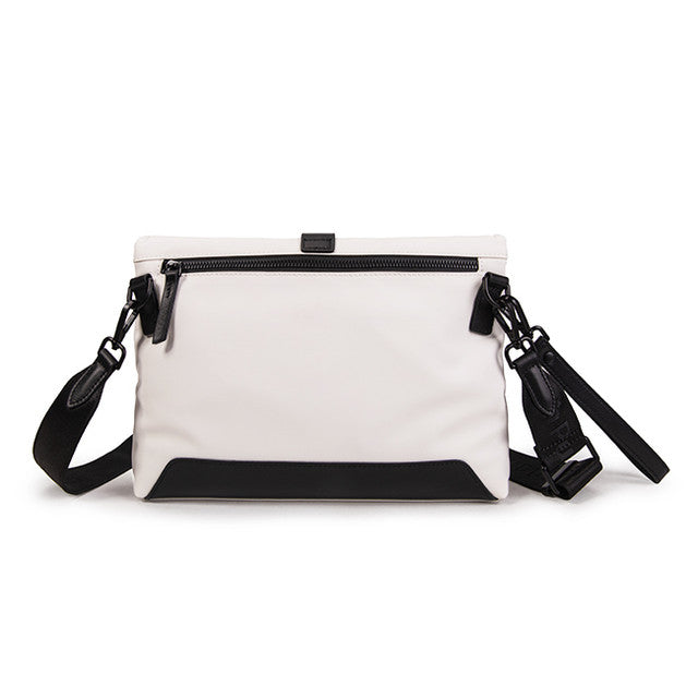 Qiunton Clutch / Messenger Bag In White