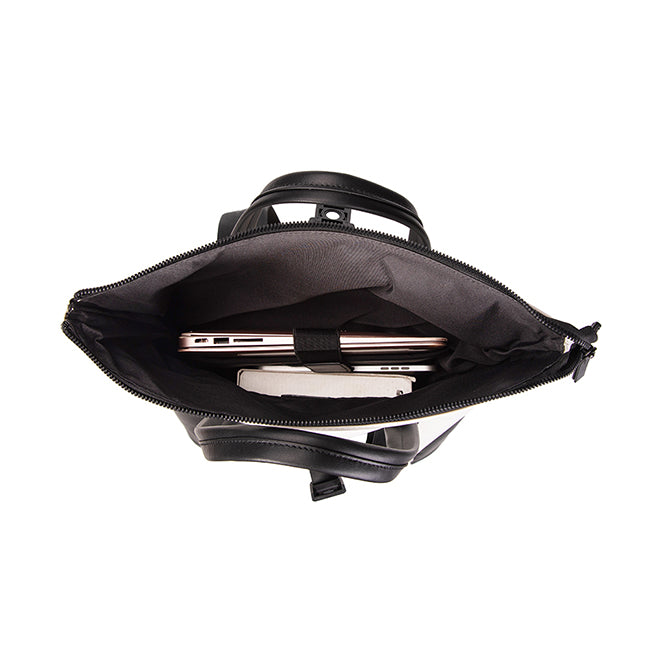 Qiunton Backpack In White