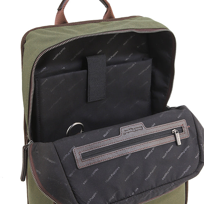Tayton Backpack In Khaki