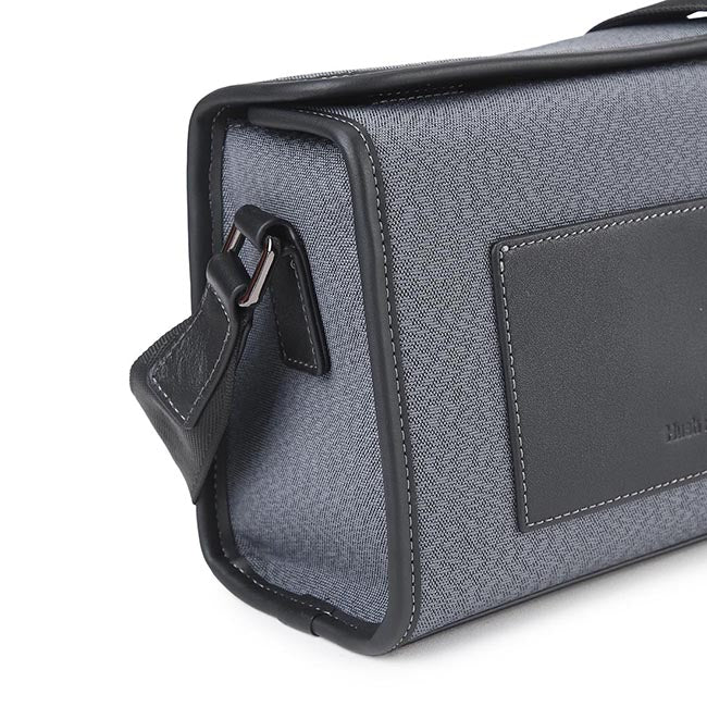 Sanjiro Messenger Bag In Grey