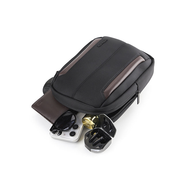 Westley Chest Bag In Black