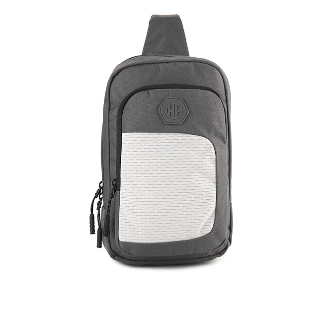 Journey Chest Bag In Grey