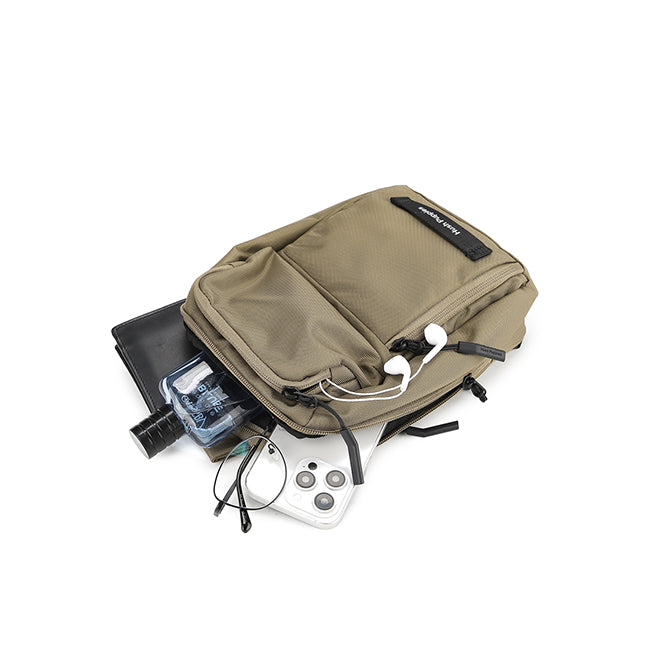 Zayn Chest Bag In Brown