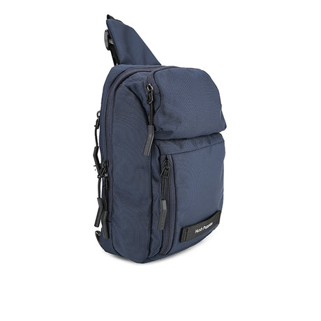 Zayn Chest Bag In Navy