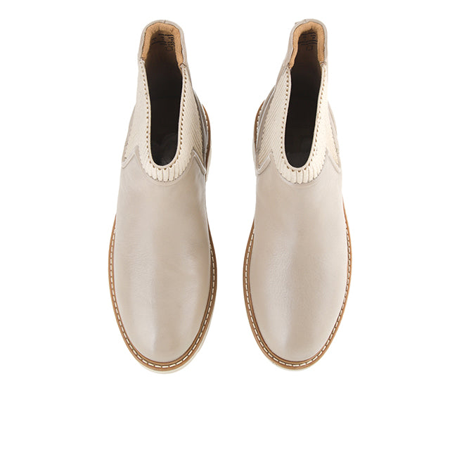 Boots Jodie Chelsea In Muted Sage Leather