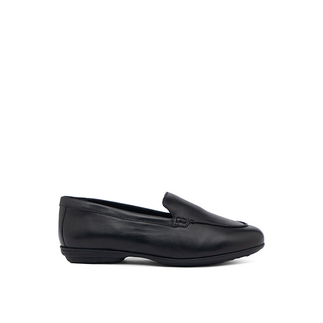 Alice Loafer In Bold Black Leather
