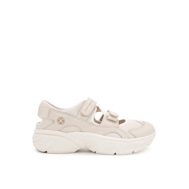Sling Back Movement Hybrid In White Leather