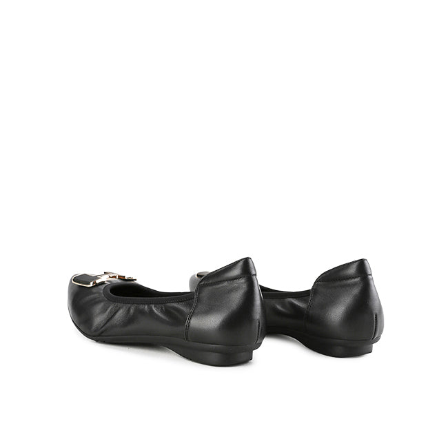 Flats Channel In Black