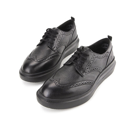 Casual Joy Wingtip In Bold Black Leather
