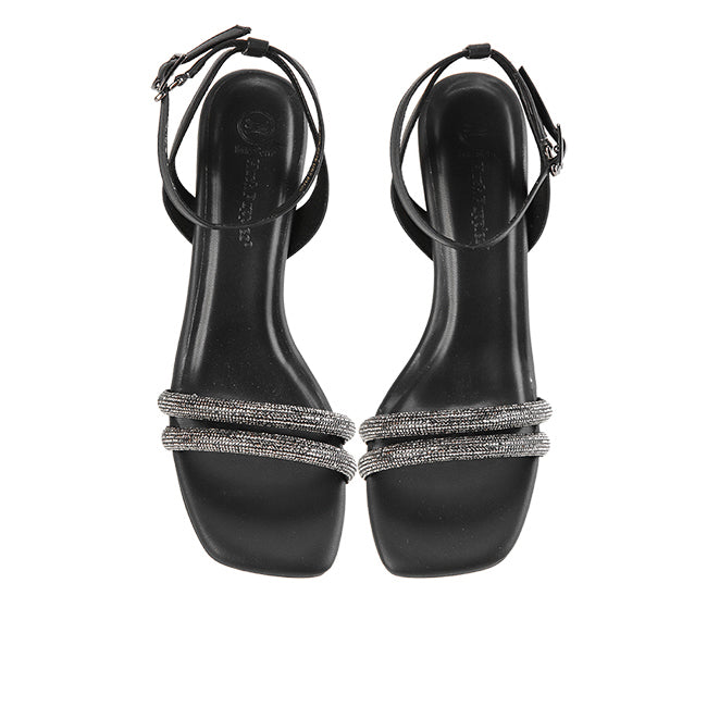 Vivie Rossi In Black