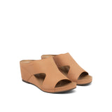 Ariel Slipon