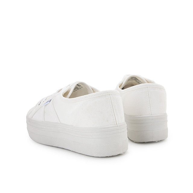 Florencia In White