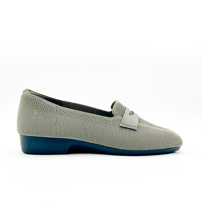 Flats Arletta In Olive
