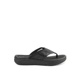 Activate Toepost In Bold Black Leather