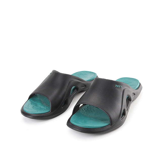 Cayman Slide In Black